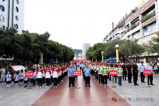 杰伦-格林：我之前在防守端有坏习惯 我正慢慢改正